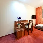 Hotel-24 2*