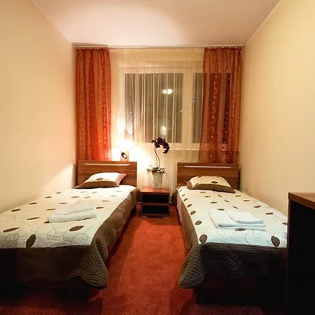 Hotel-24