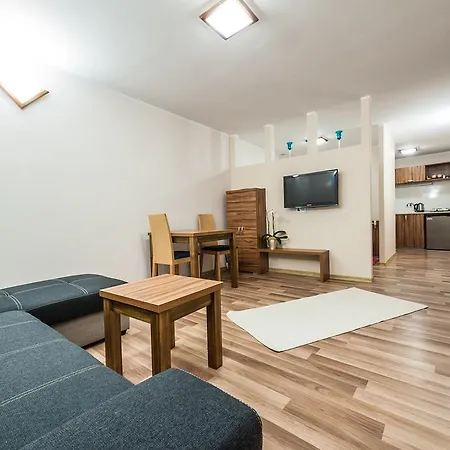酒店 24号酒店 2*