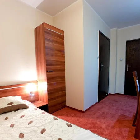 Hotel-24 2*