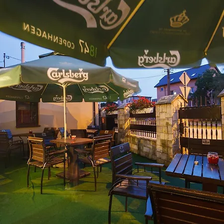 24号酒店 2*