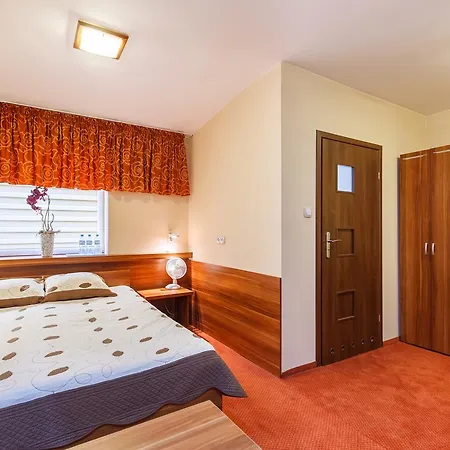 Hotel-24 2*