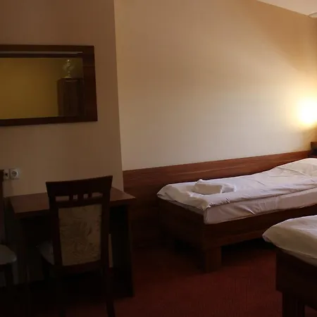 Hotel Hotel-24 2*